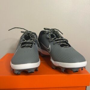 Nike Gray and White Sports Cleats